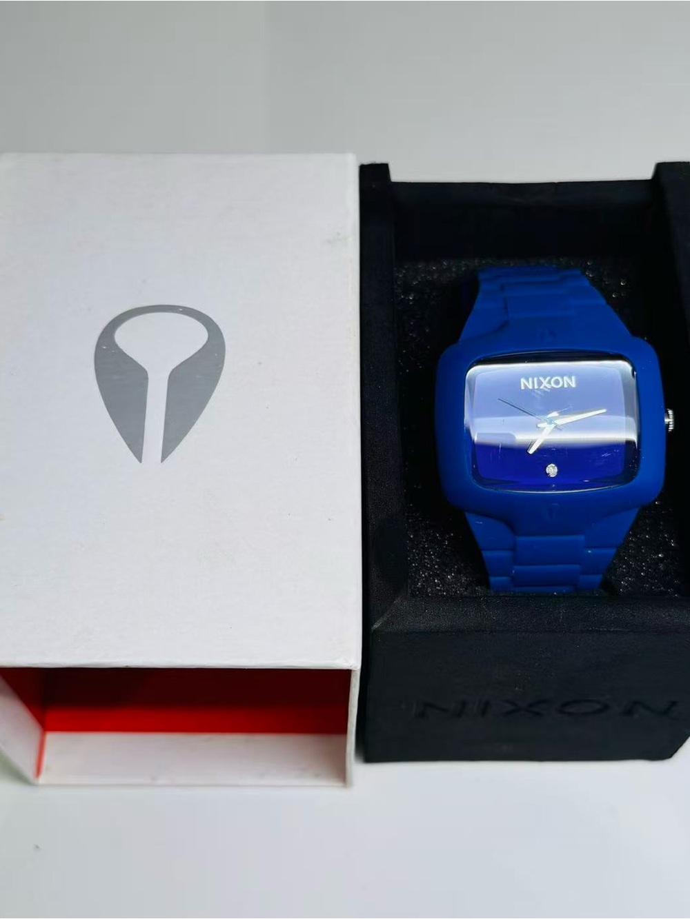 Nixon Men’s Rubber Player Blue/Purple Watch 44mm New Battery With Box Runs